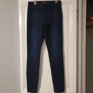 Jennifer Lopez jeggings